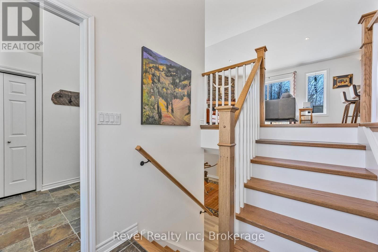 89 TROUT LANE Image 24