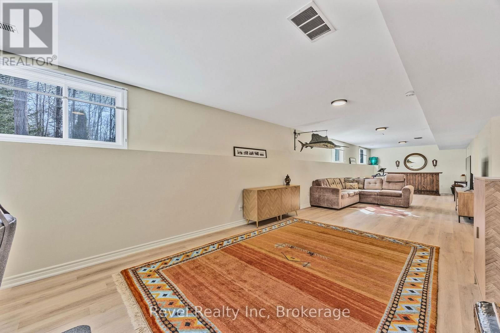 89 TROUT LANE Image 26