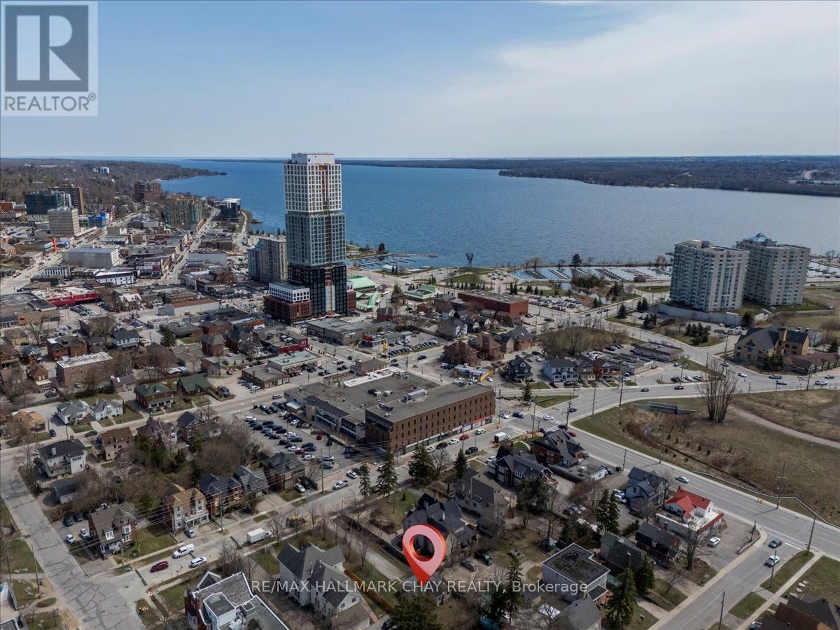 70 HIGH STREET Image 1