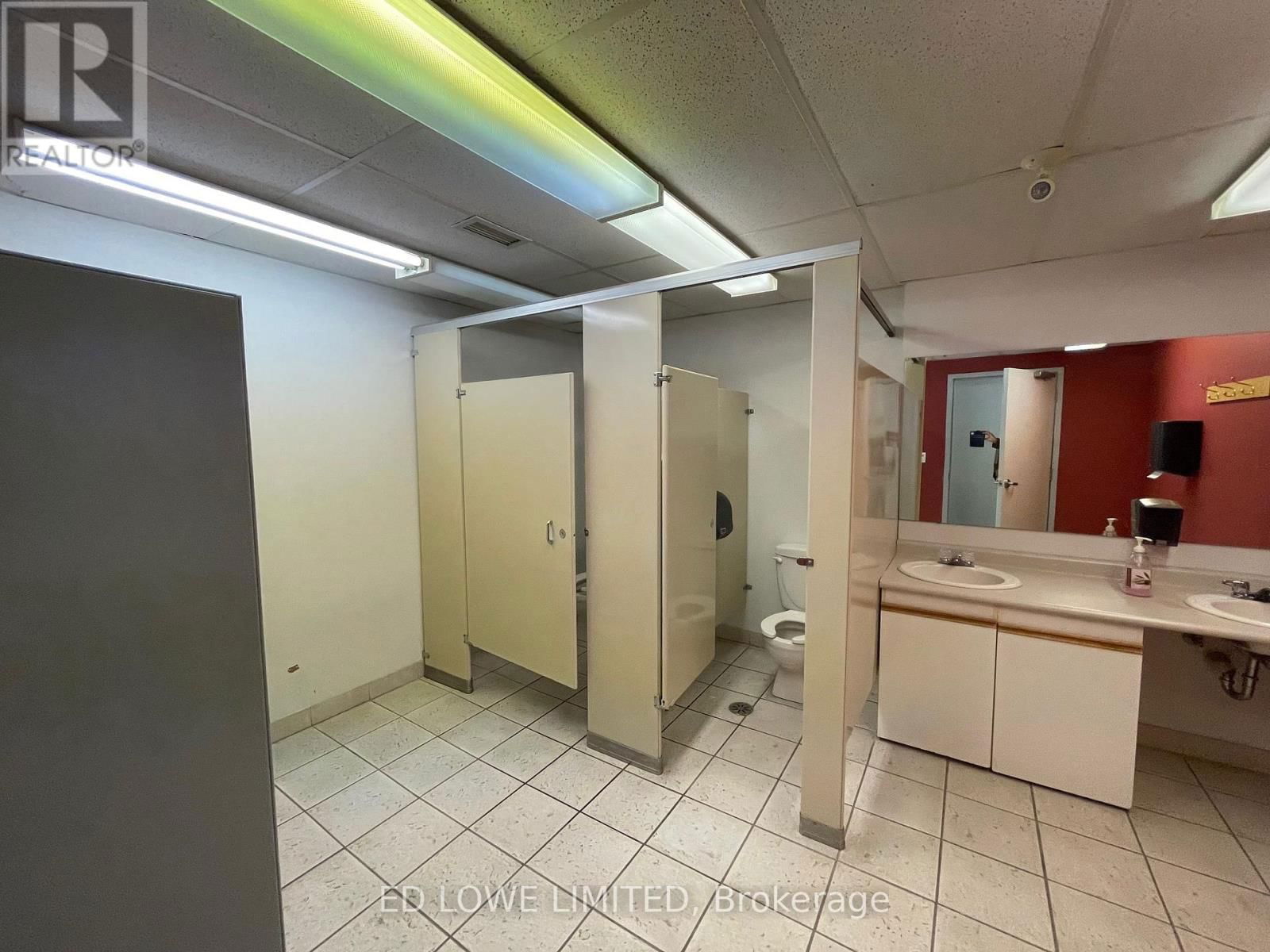 24 JAMES STREET EAST Image 11