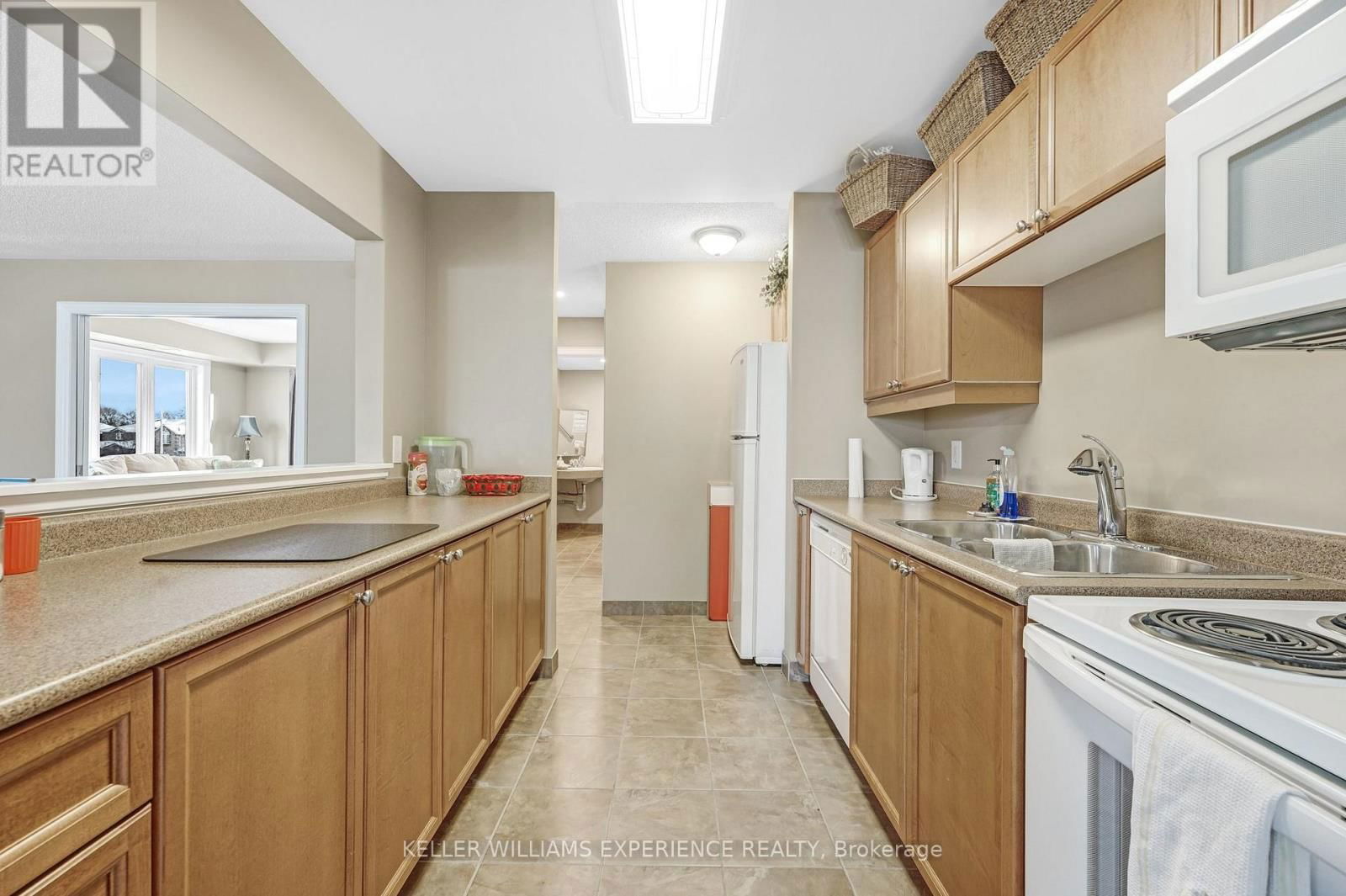 109 - 500 MAPLEVIEW DRIVE WEST Image 25