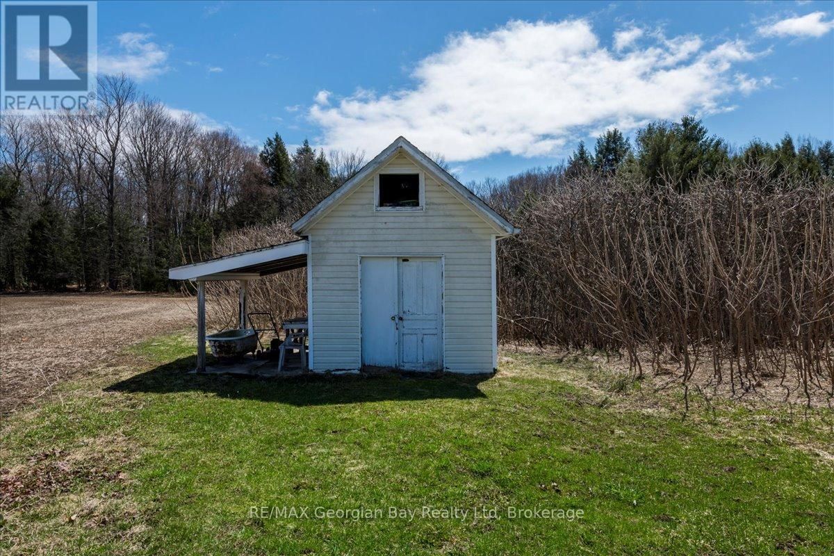 579 MARSHALL ROAD Image 23
