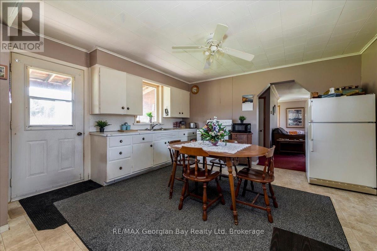 579 MARSHALL ROAD Image 3