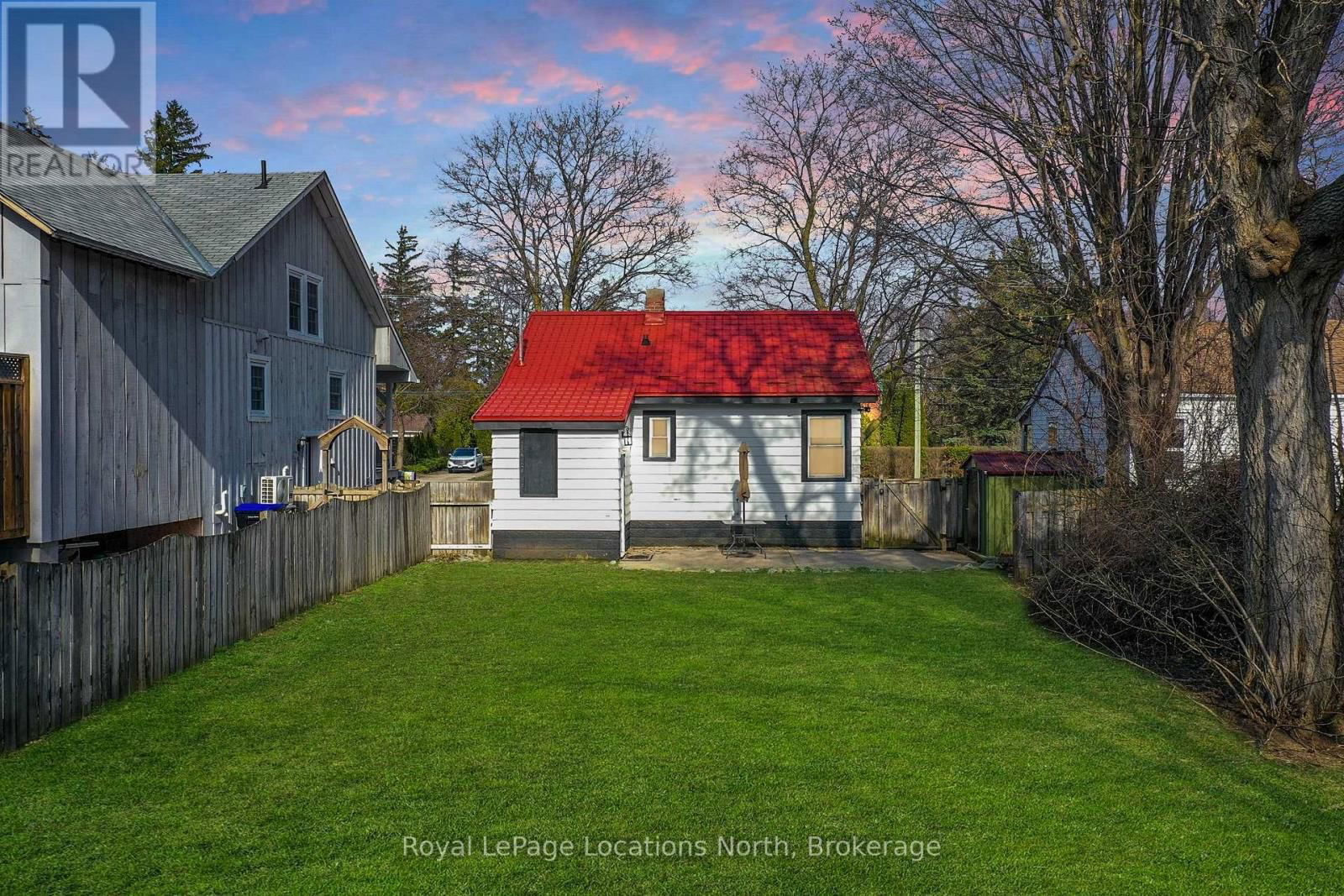 452 HURONTARIO STREET Image 5