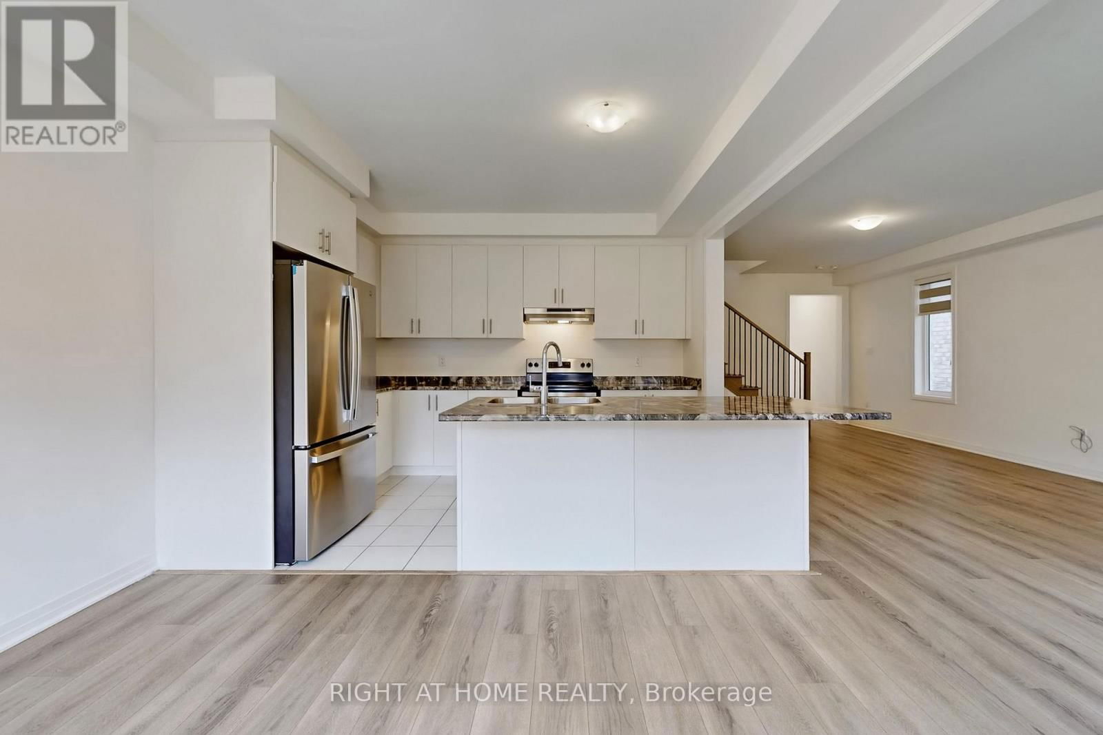 47 SHEPHERD DRIVE Image 12