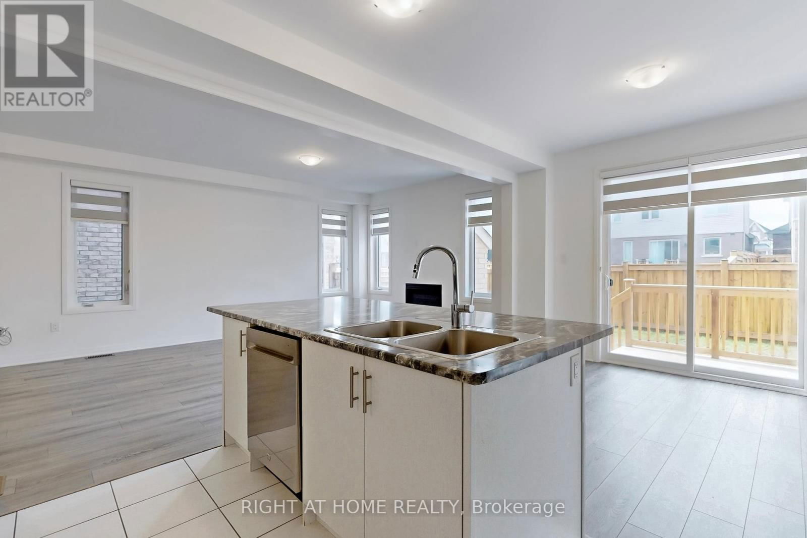 47 SHEPHERD DRIVE Image 14