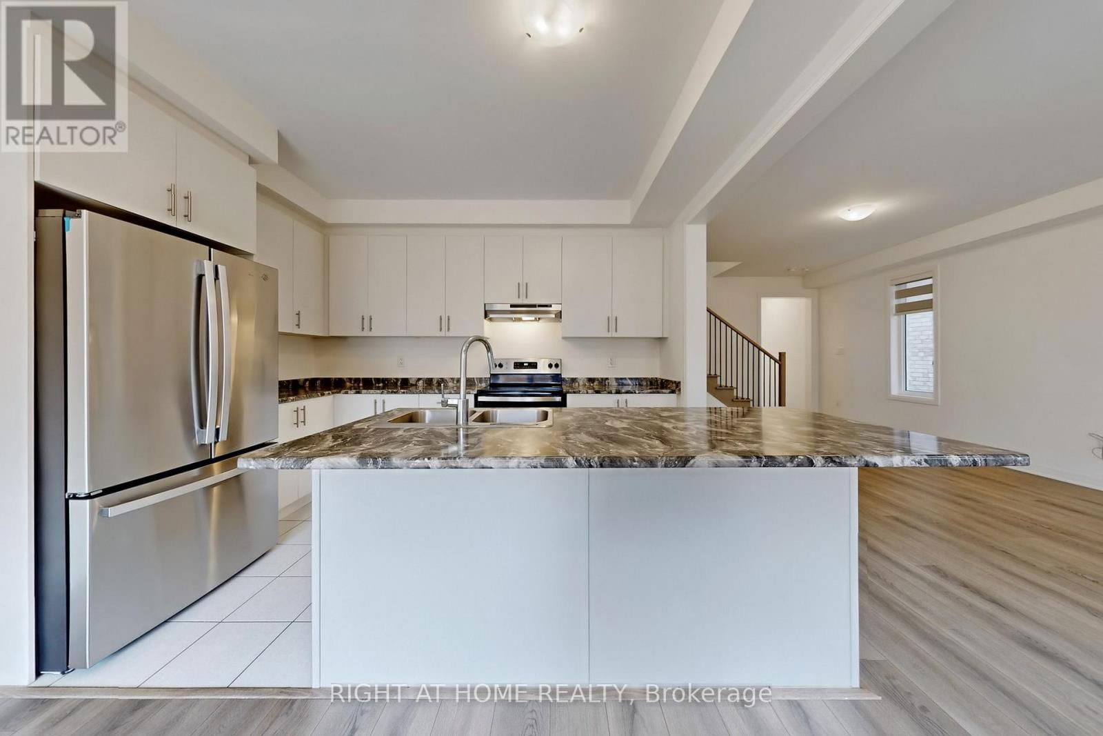 47 SHEPHERD DRIVE Image 15
