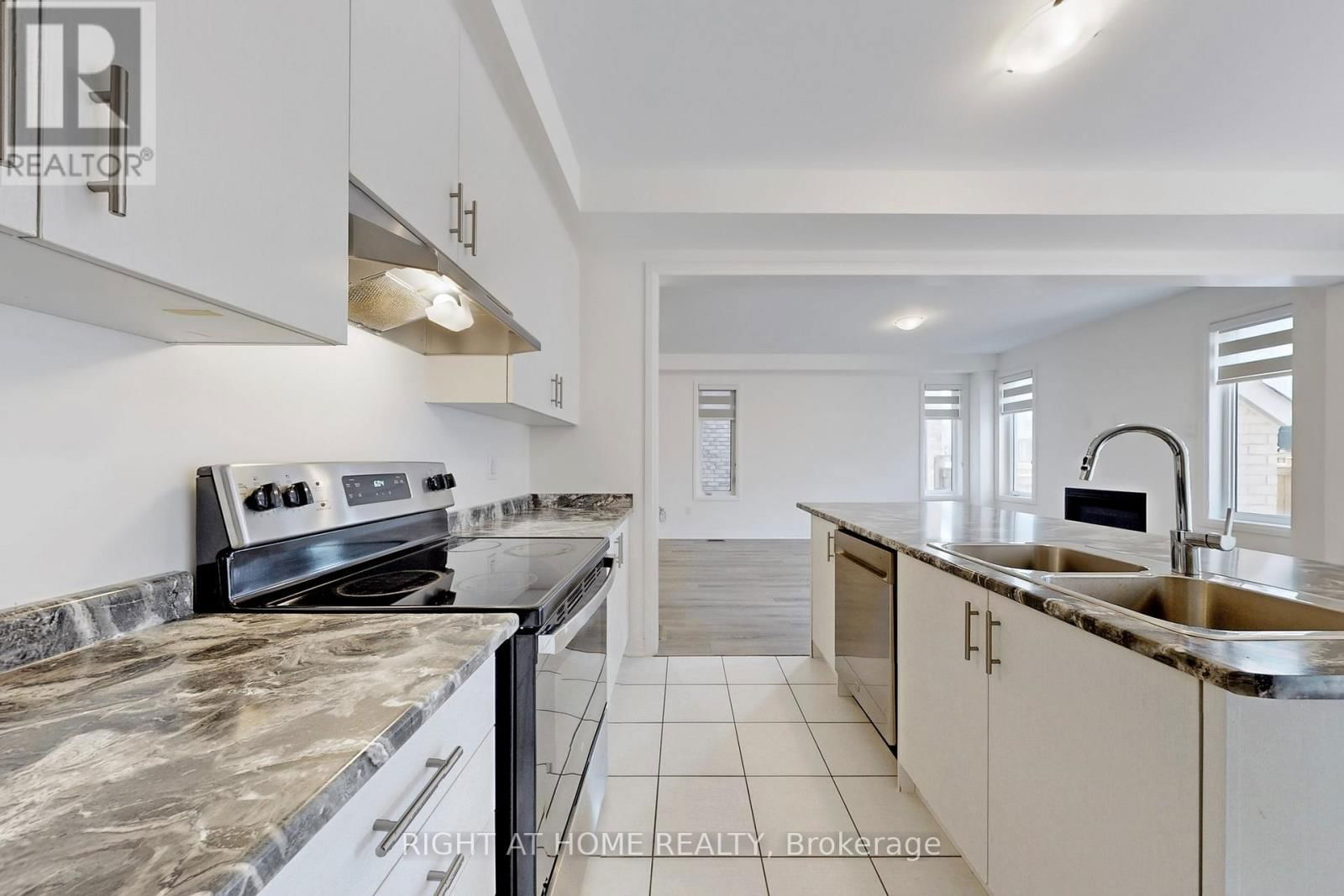47 SHEPHERD DRIVE Image 16