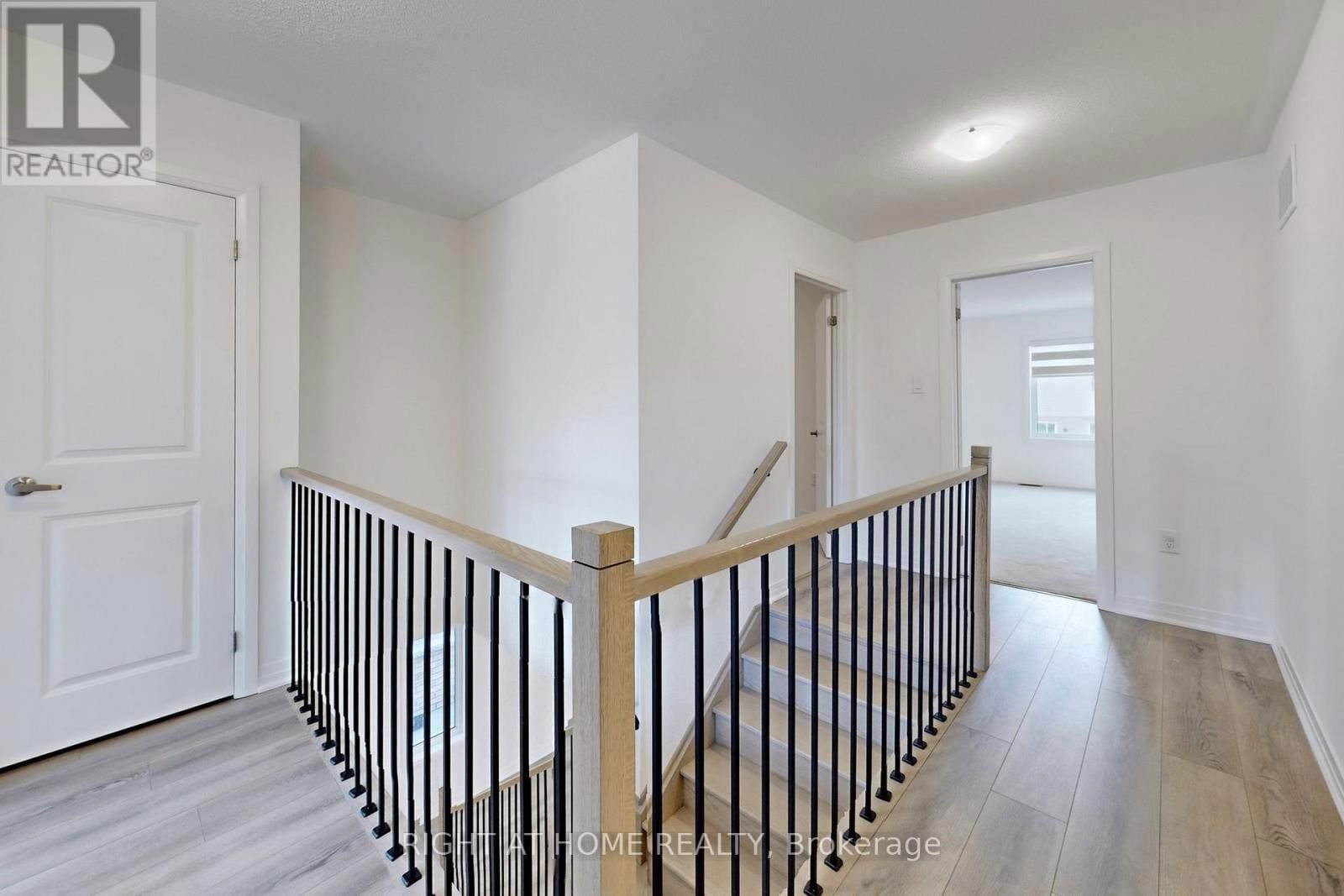 47 SHEPHERD DRIVE Image 24
