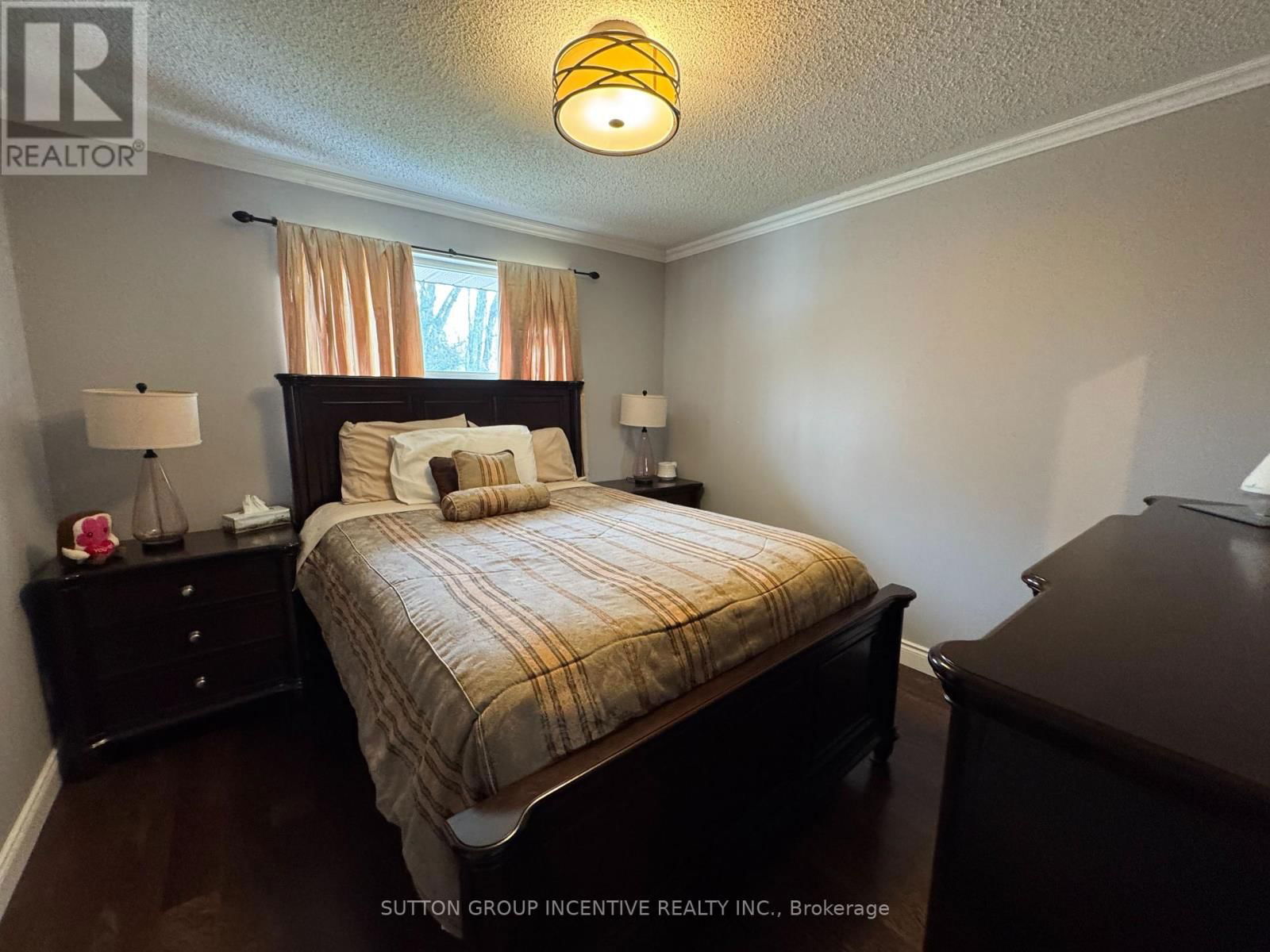 10 CELESTINE COURT Image 27