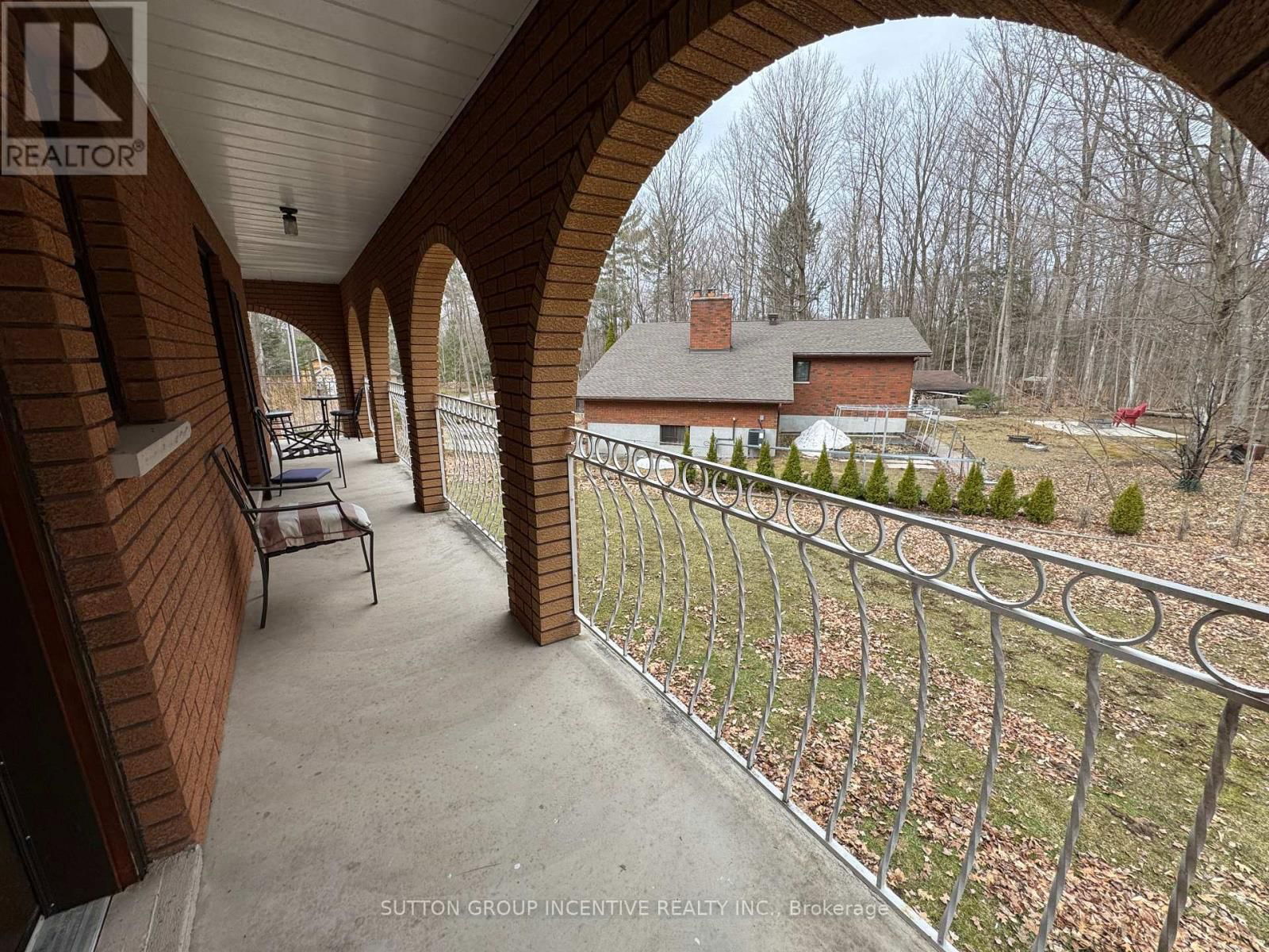 10 CELESTINE COURT Image 31