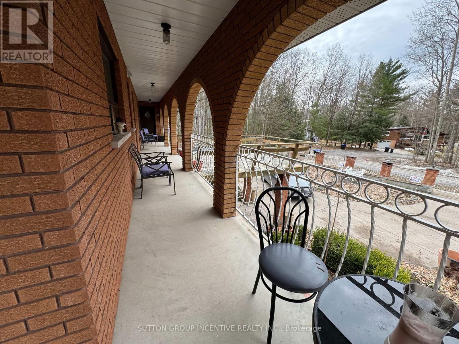 10 CELESTINE COURT Image 32