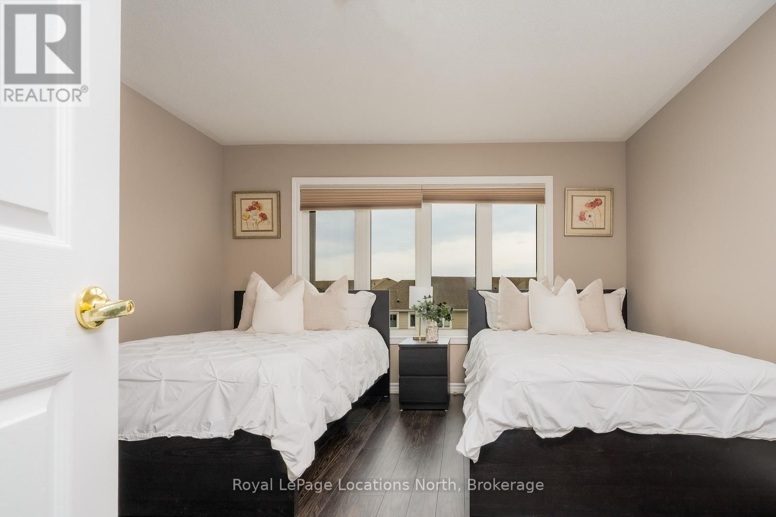 59 CRANBERRY SURF Image 21