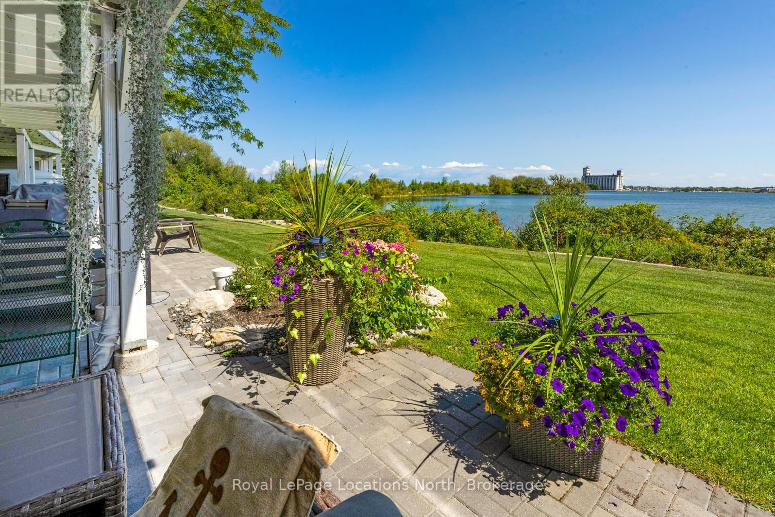 59 CRANBERRY SURF Image 8
