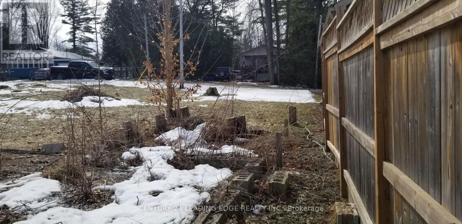 1 ORILLIA ROAD Image 13