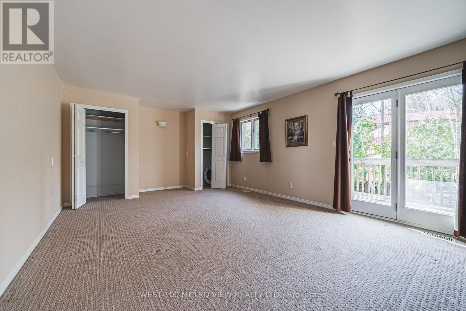 2476 CHAMPLAIN ROAD Image 12
