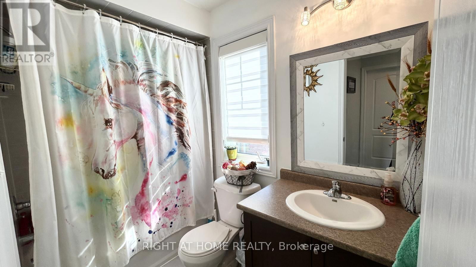 10 PEARCEY CRESCENT Image 14