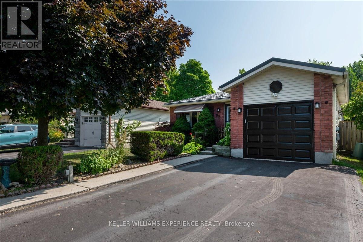 92 HICKLING TRAIL Image 3