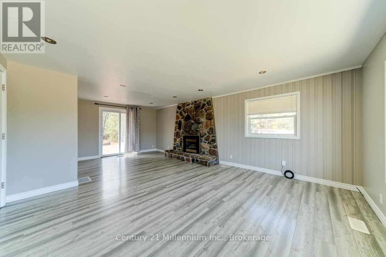 RR #1 - 9405 BEACHWOOD ROAD Image 28