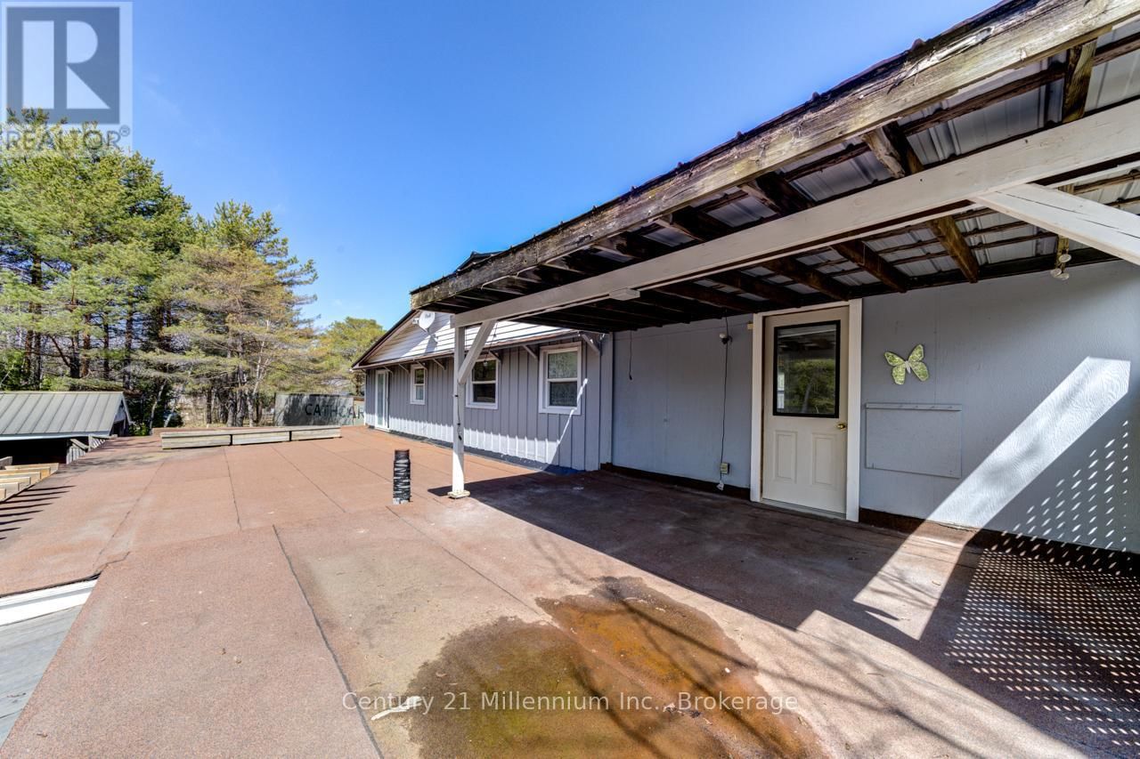 RR #1 - 9405 BEACHWOOD ROAD Image 34