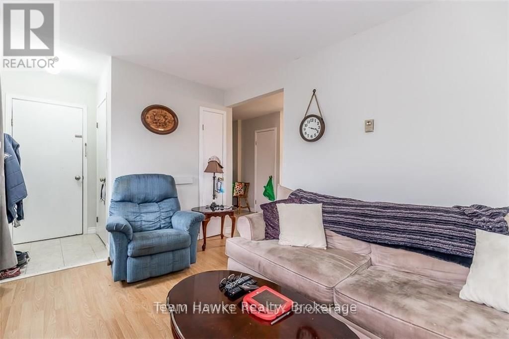 178 WILLIAM STREET Image 23