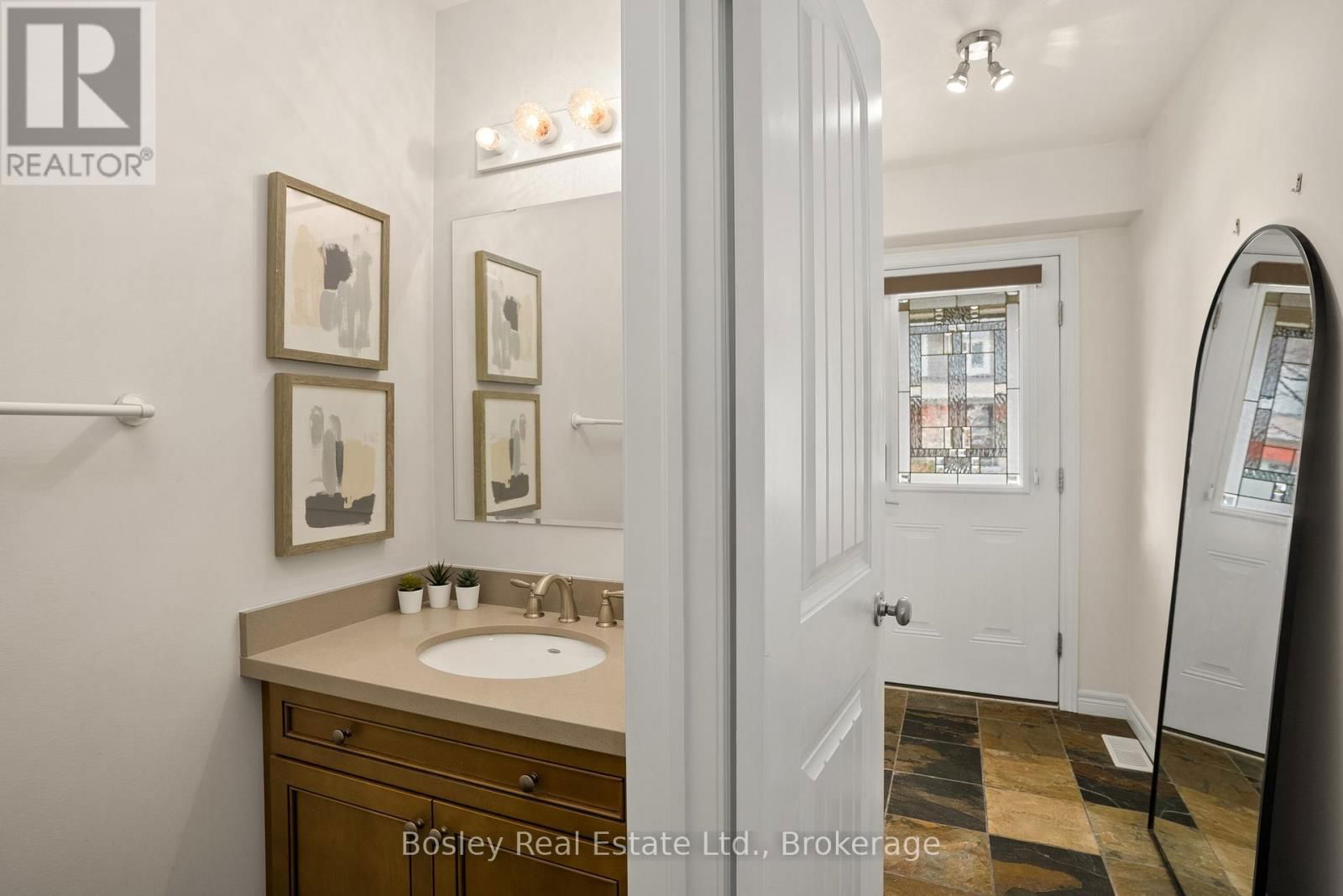 41 SILVER GLEN BOULEVARD Image 23