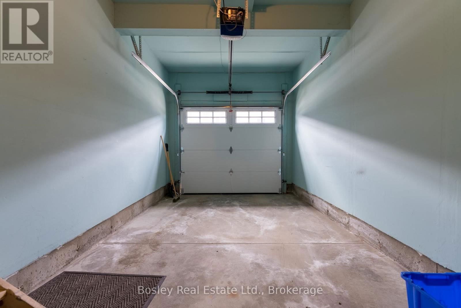 41 SILVER GLEN BOULEVARD Image 27