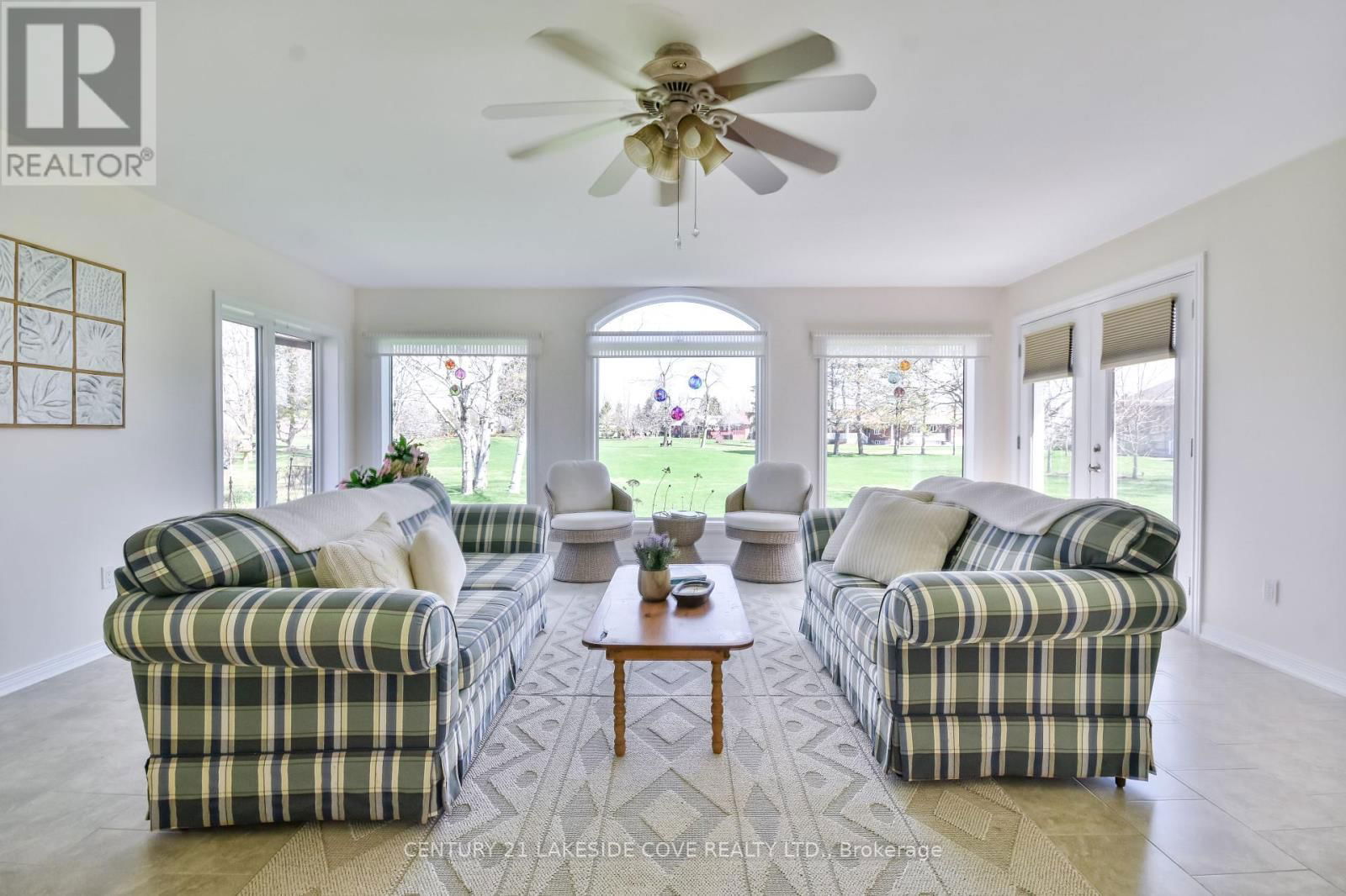 121 BAYSHORE DRIVE Image 17