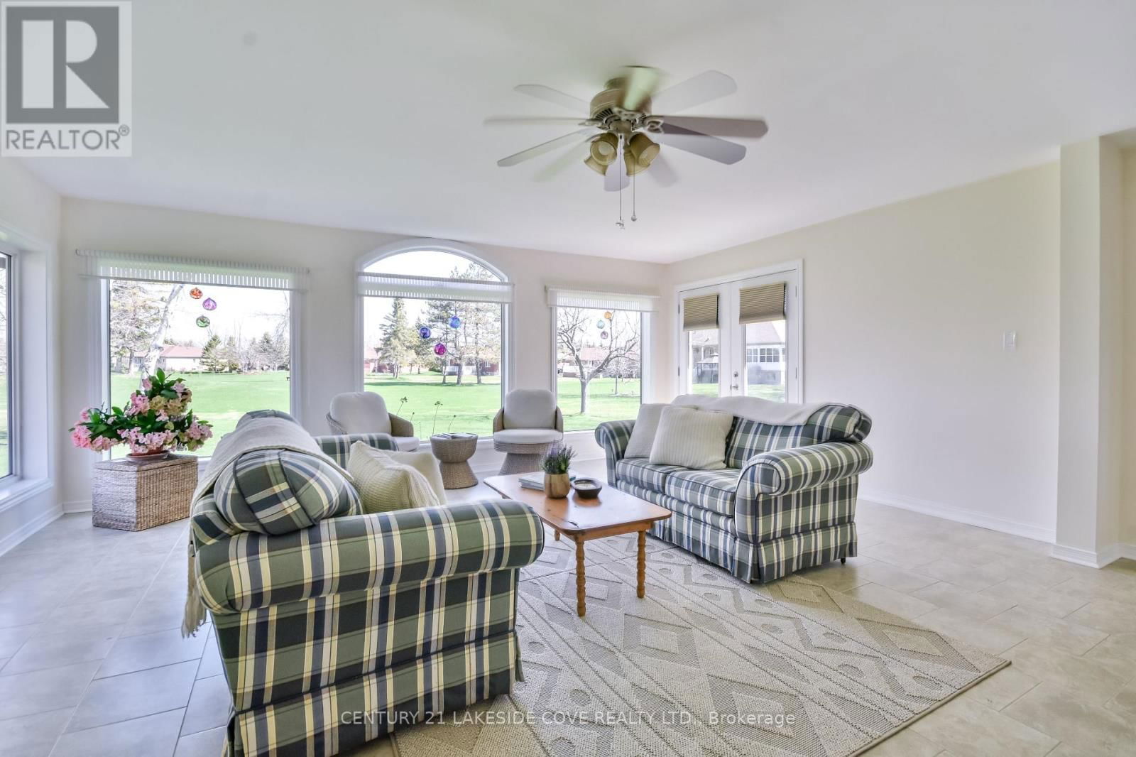 121 BAYSHORE DRIVE Image 19