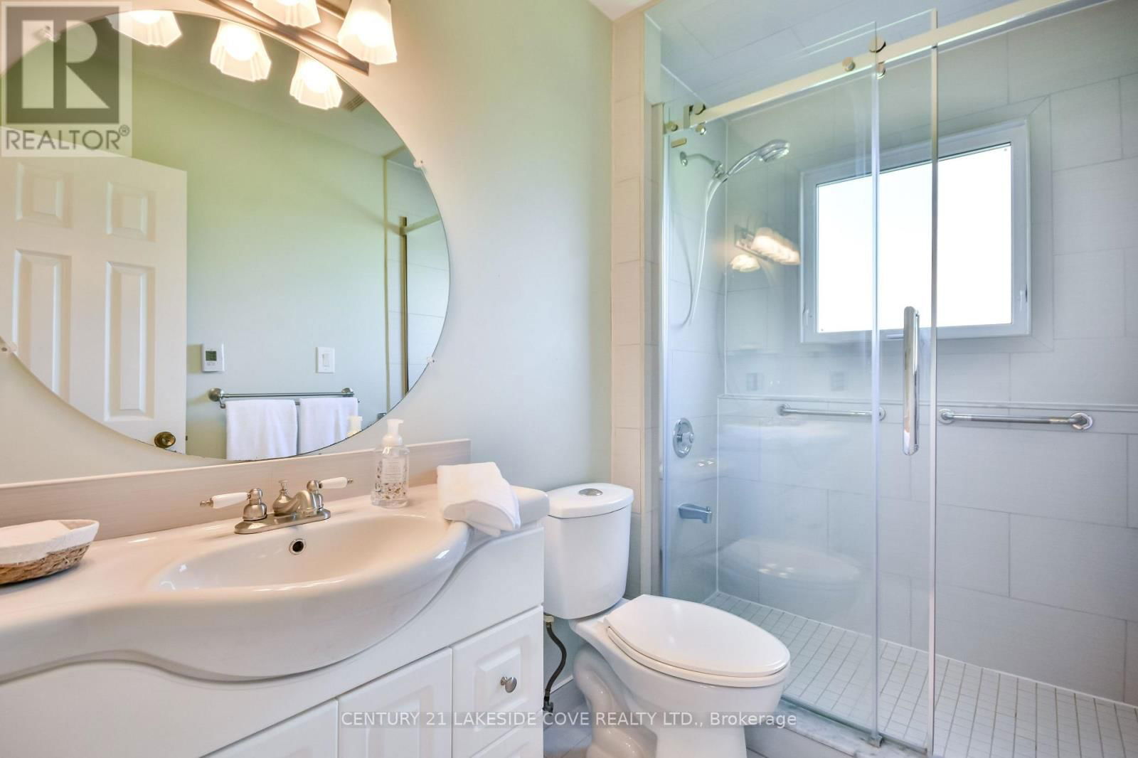 121 BAYSHORE DRIVE Image 29