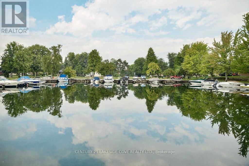 121 BAYSHORE DRIVE Image 45