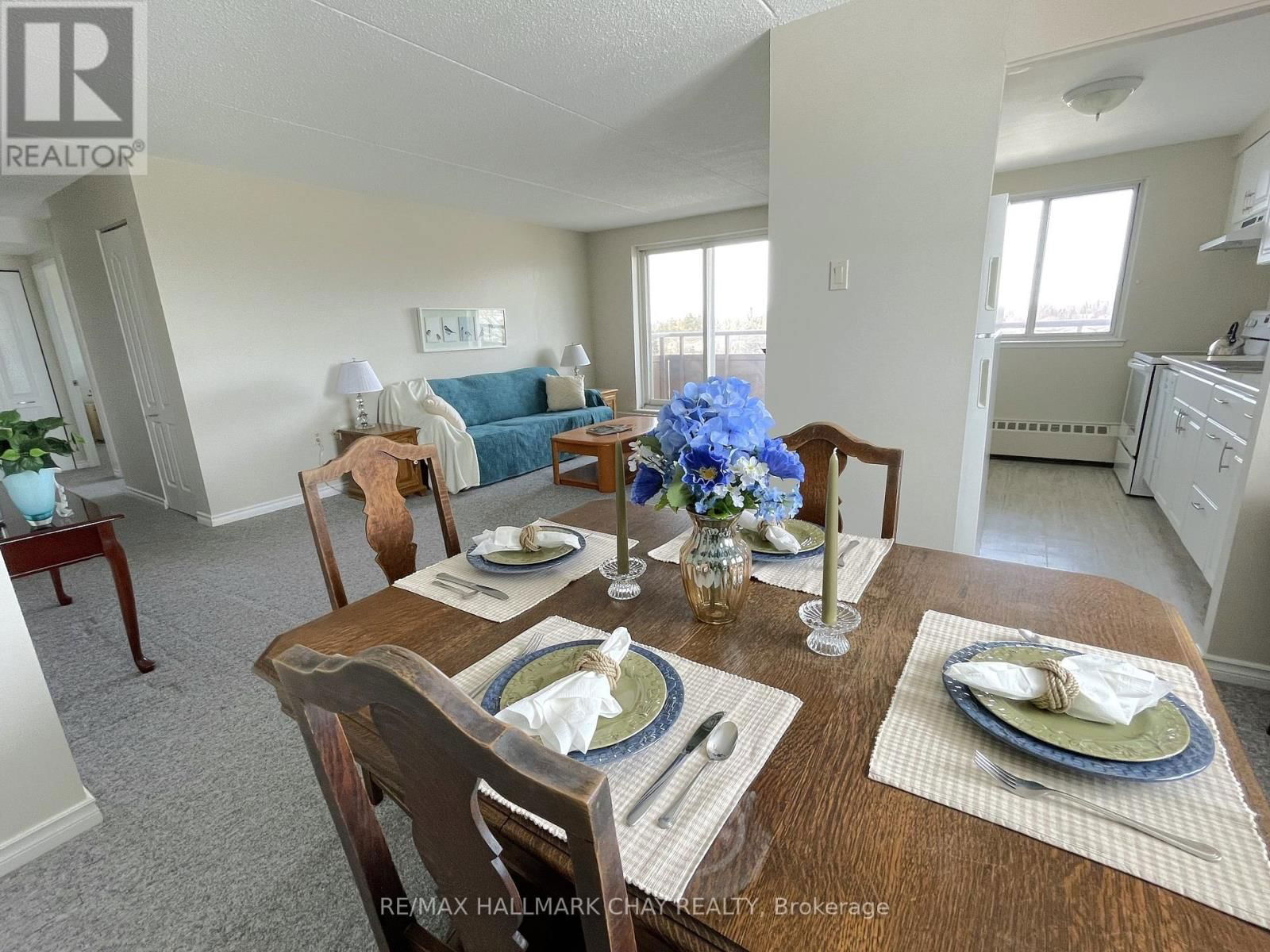 702 - 414 BLAKE STREET Image 15