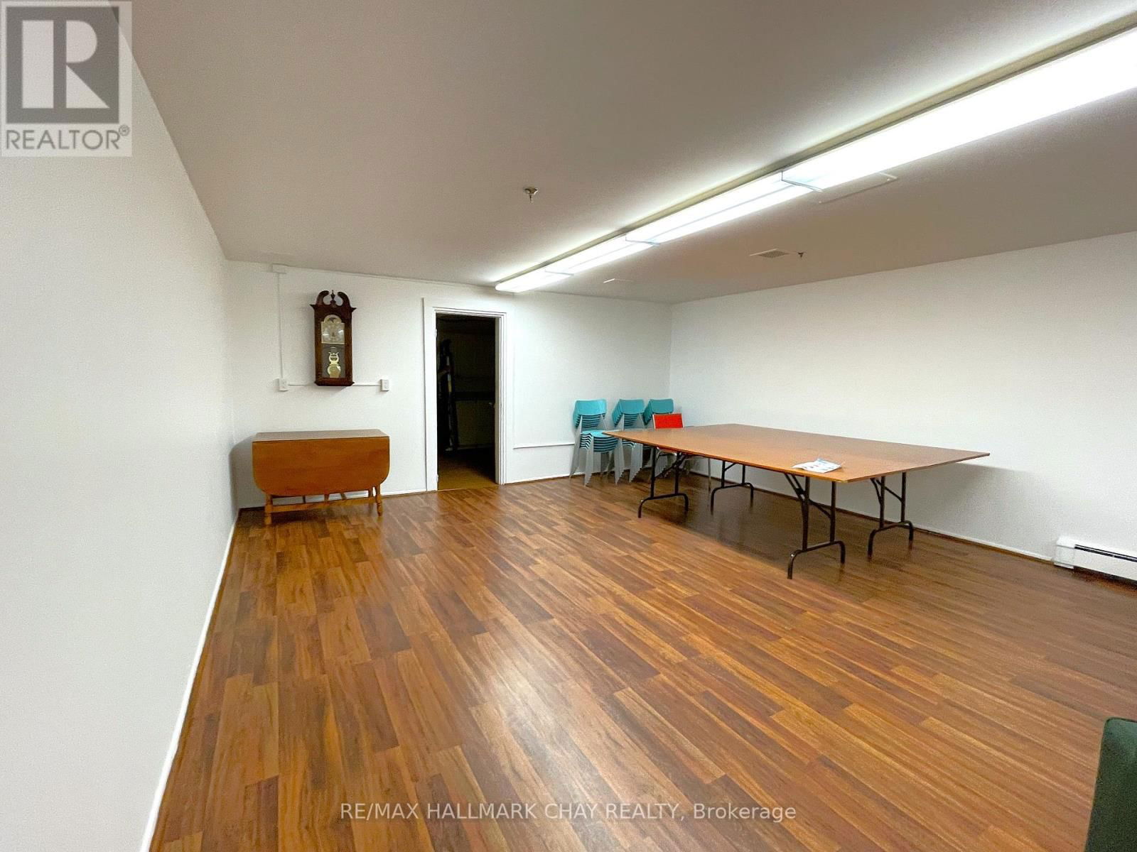 702 - 414 BLAKE STREET Image 30