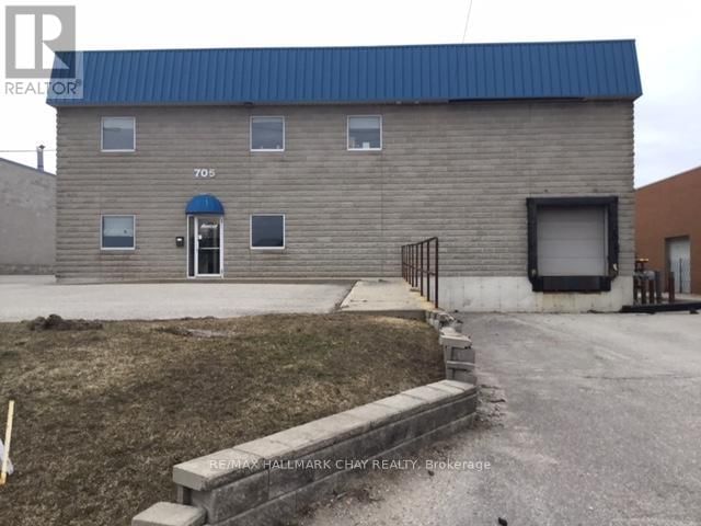 705 BAYVIEW DRIVE Image 12