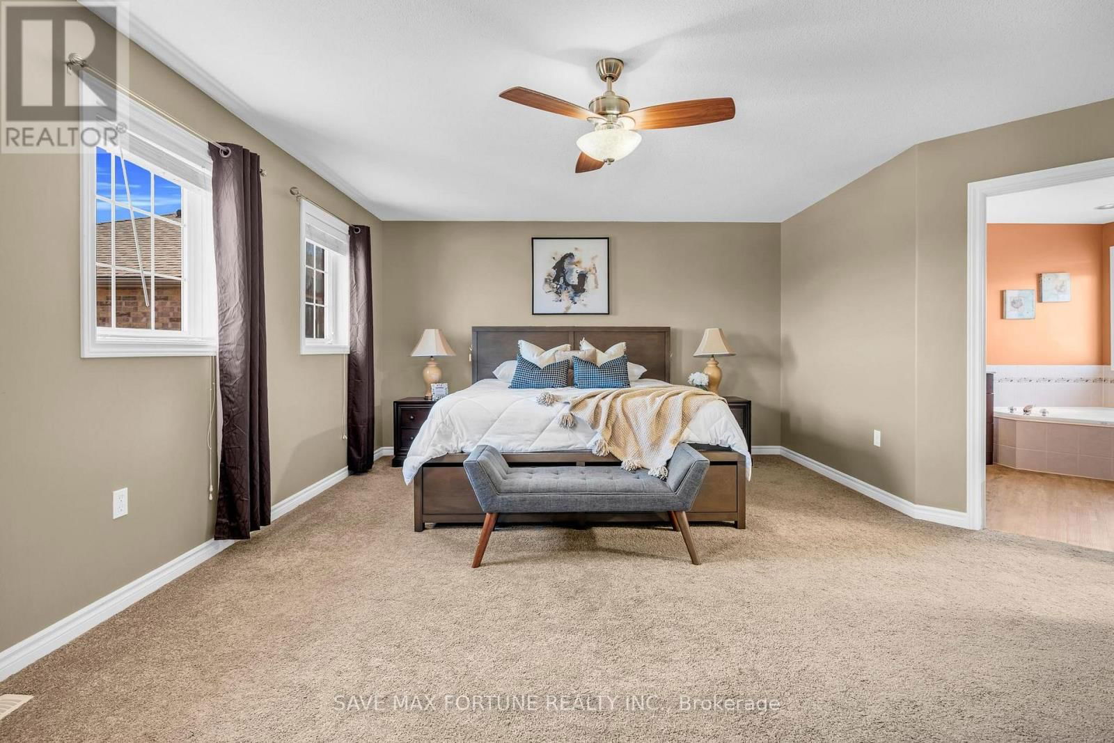 27 CAPILANO COURT Image 17