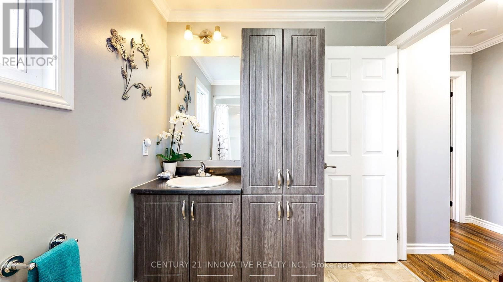 15 AINSWORTH DRIVE Image 24
