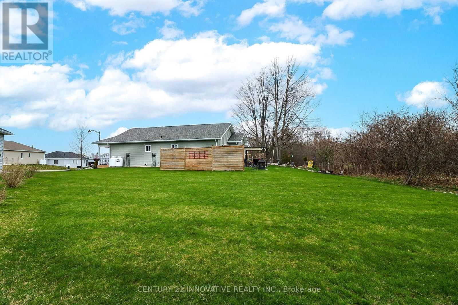 15 AINSWORTH DRIVE Image 27