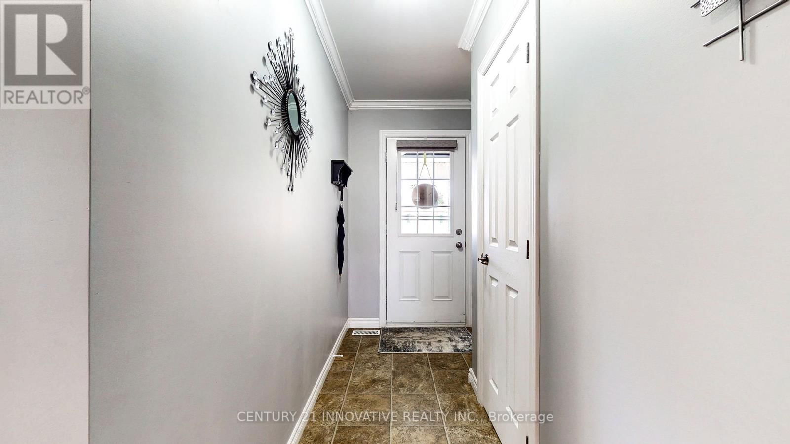 15 AINSWORTH DRIVE Image 3