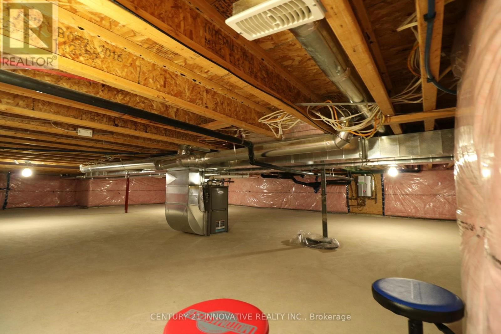 15 AINSWORTH DRIVE Image 42