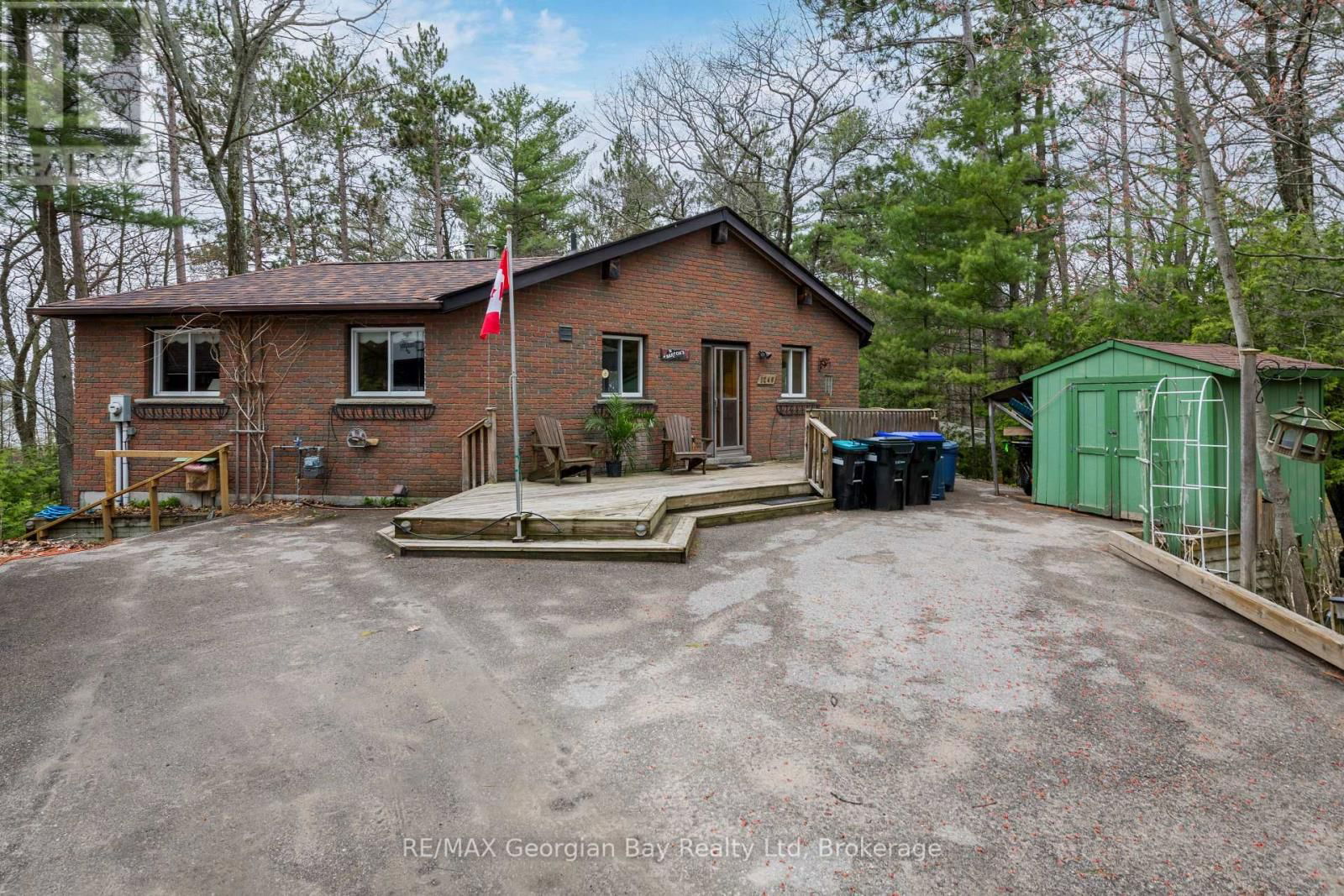 1246 TINY BEACHES ROAD NORTH Image 1