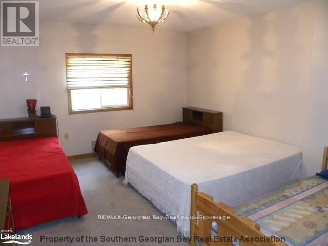 1246 TINY BEACHES ROAD NORTH Image 20