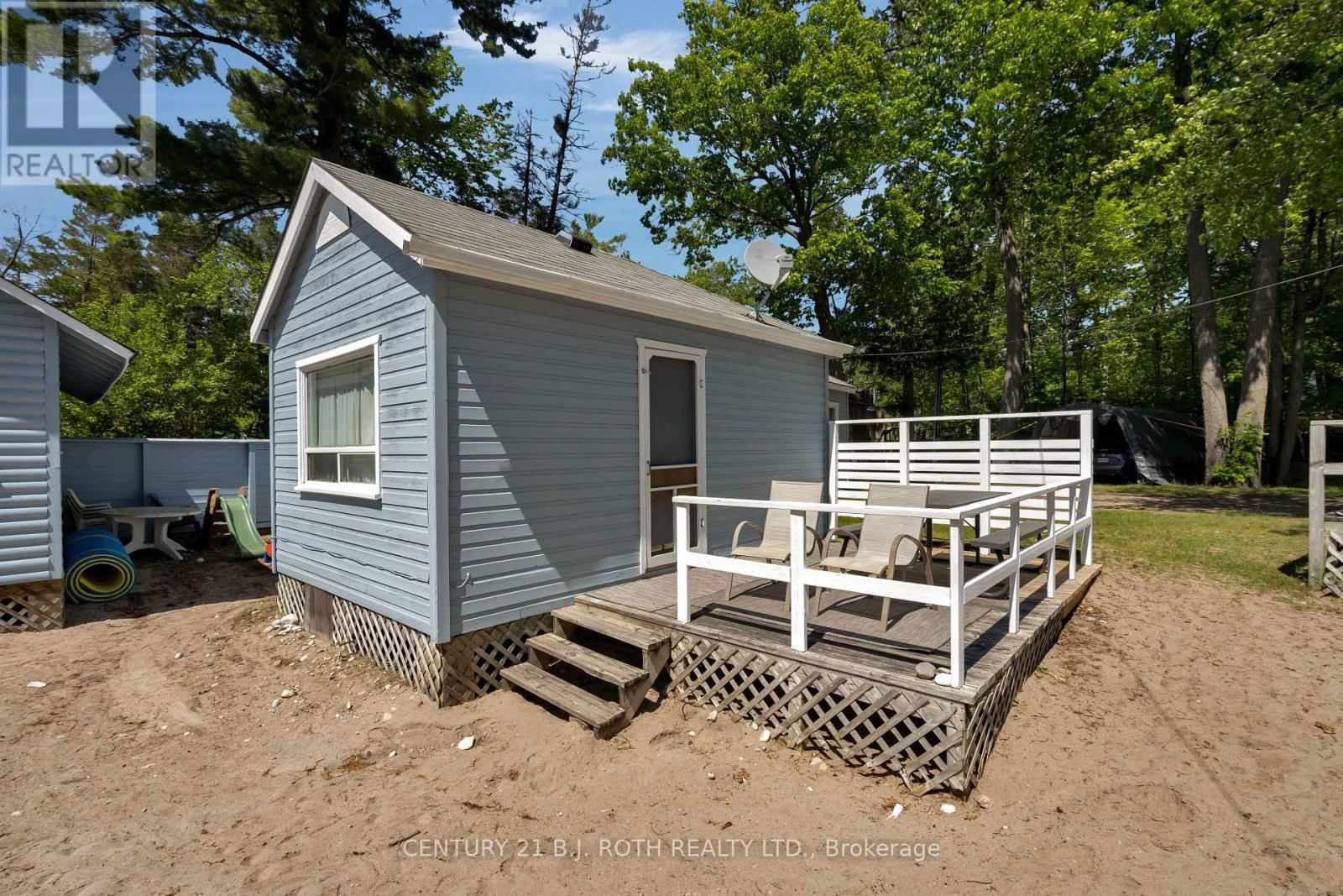 2026 TINY BEACHES ROAD SOUTH Image 22