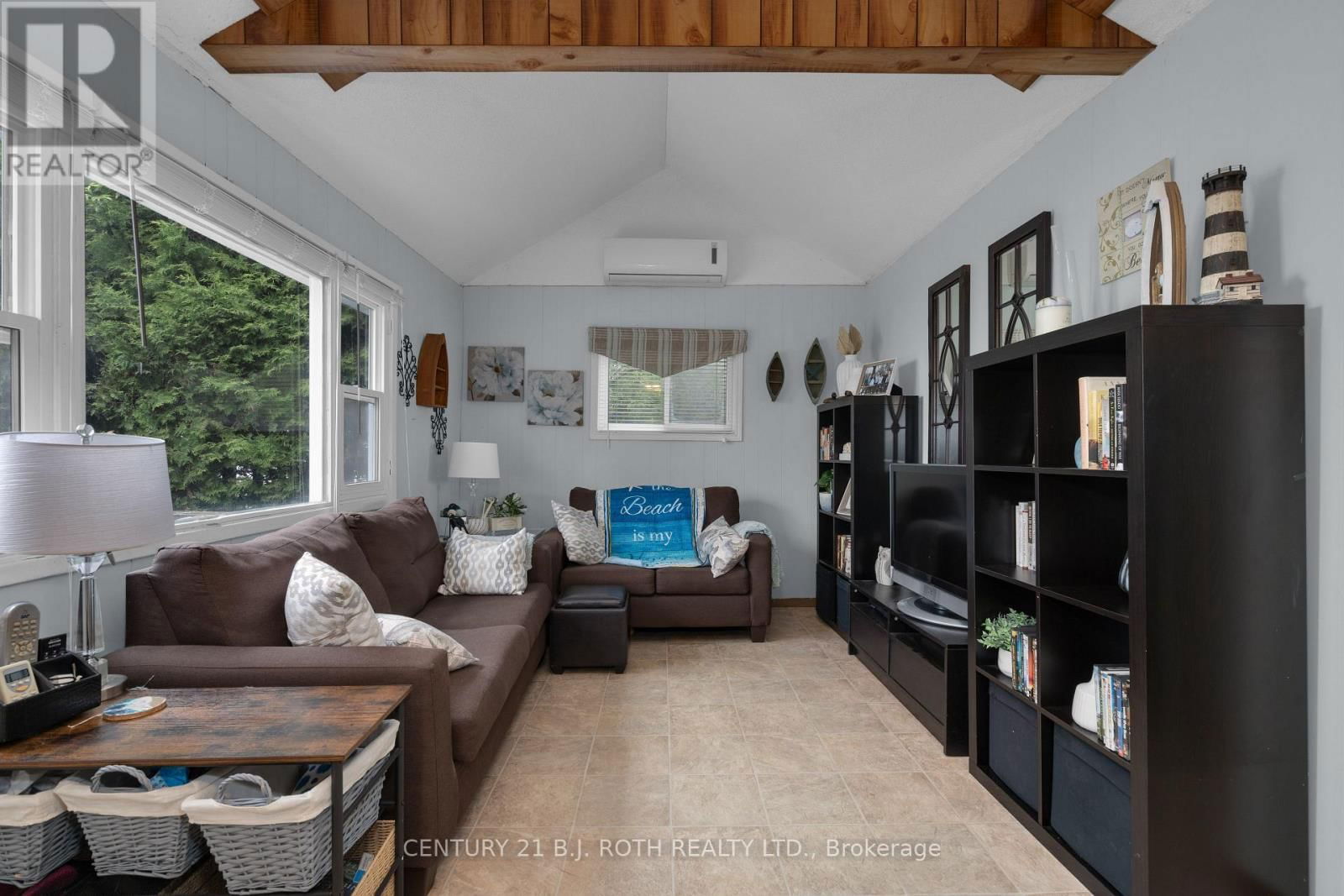 2026 TINY BEACHES ROAD SOUTH Image 30