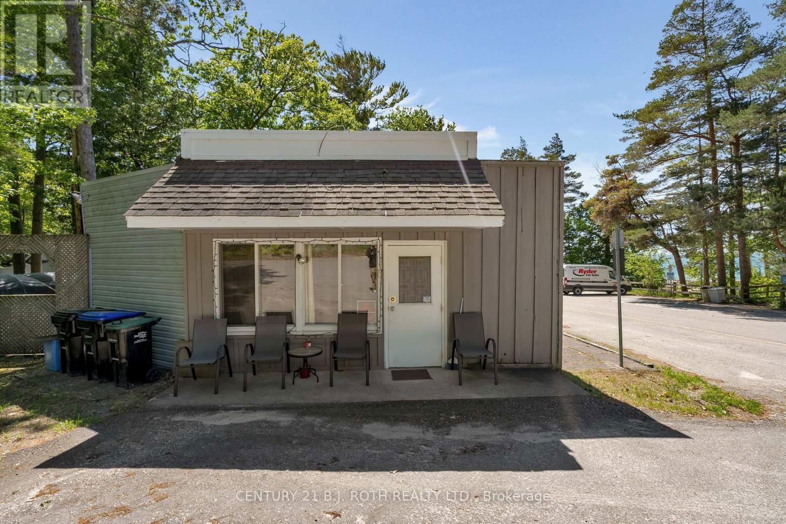 2026 TINY BEACHES ROAD SOUTH Image 35