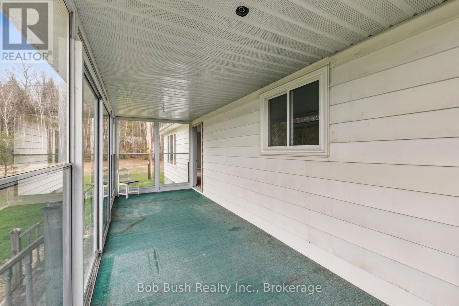 10596 12 HIGHWAY Image 21