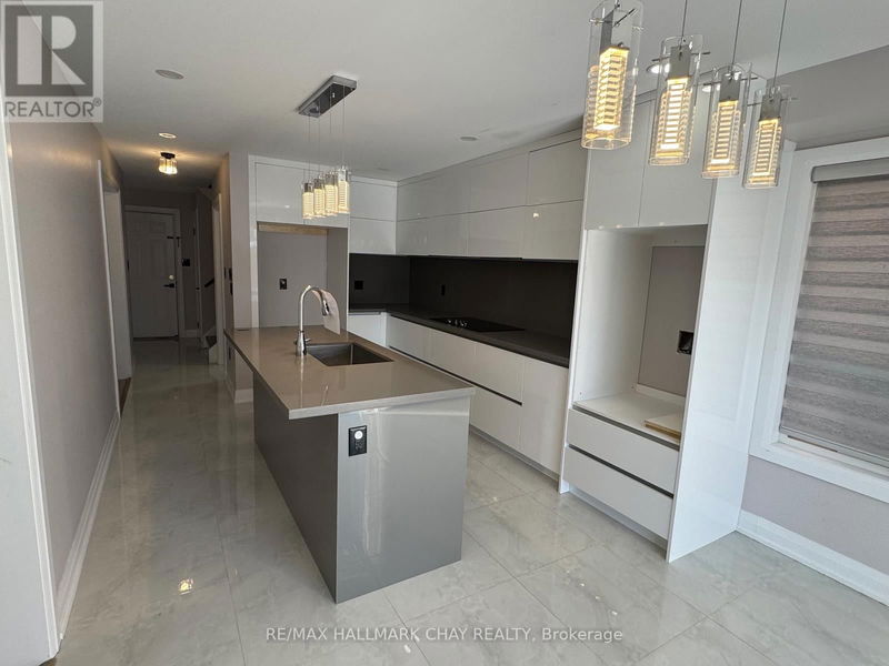 Tertiary Property View