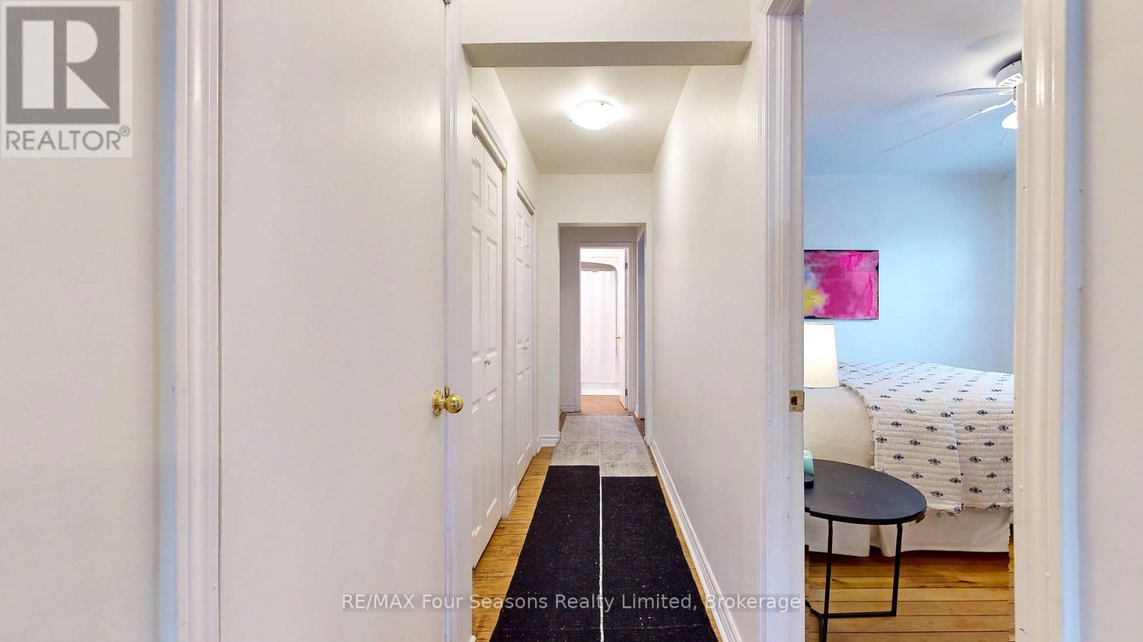 104 OAK STREET Image 16