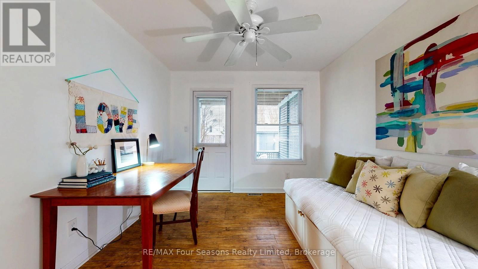 104 OAK STREET Image 20