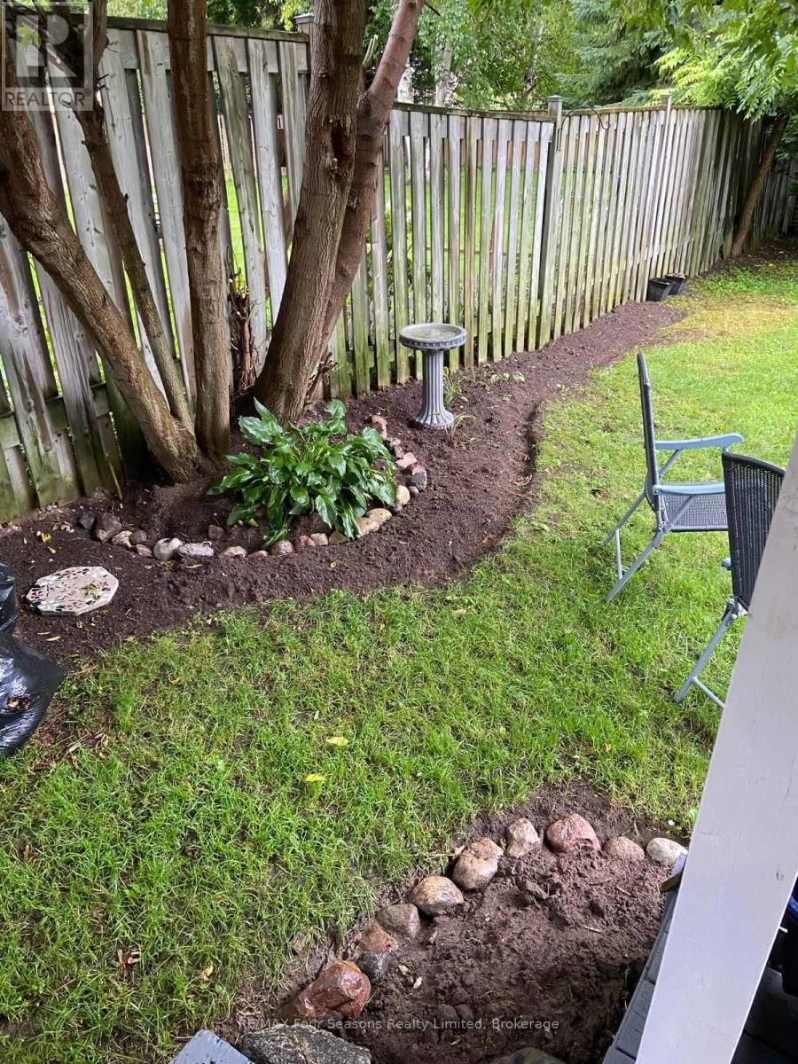 104 OAK STREET Image 35