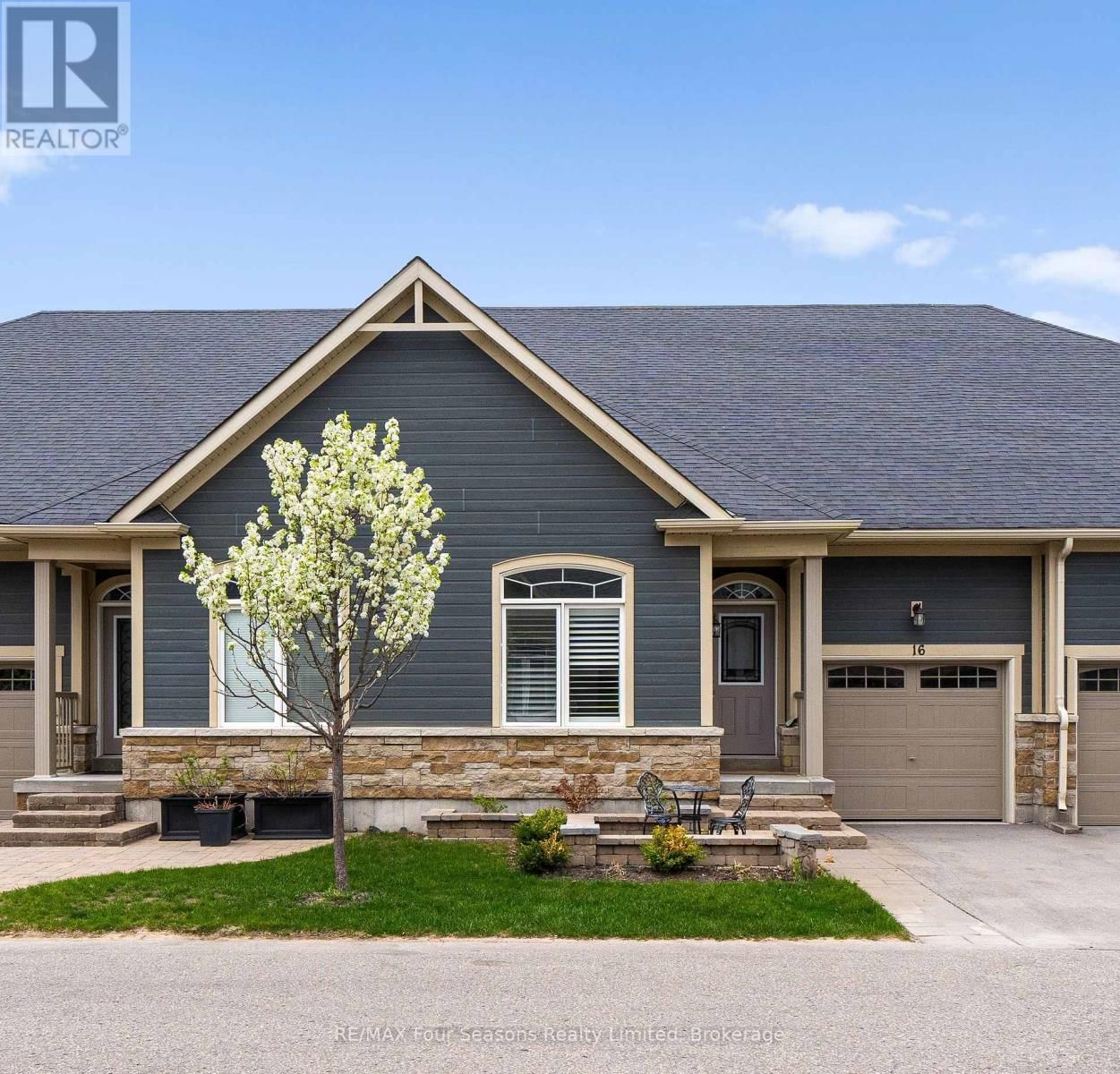 16 KARI CRESCENT Image 2